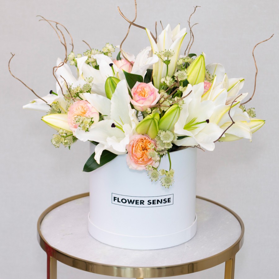 White Blossom Hatbox